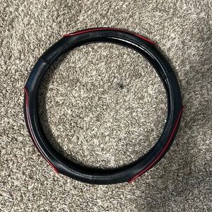 Steering wheel cover